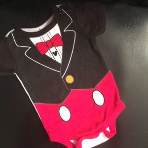 ⭐️Disney Baby Mickey Onesie!⭐️